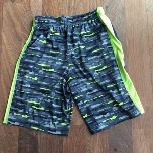 Boys  Tek Gear shorts sz 10/12